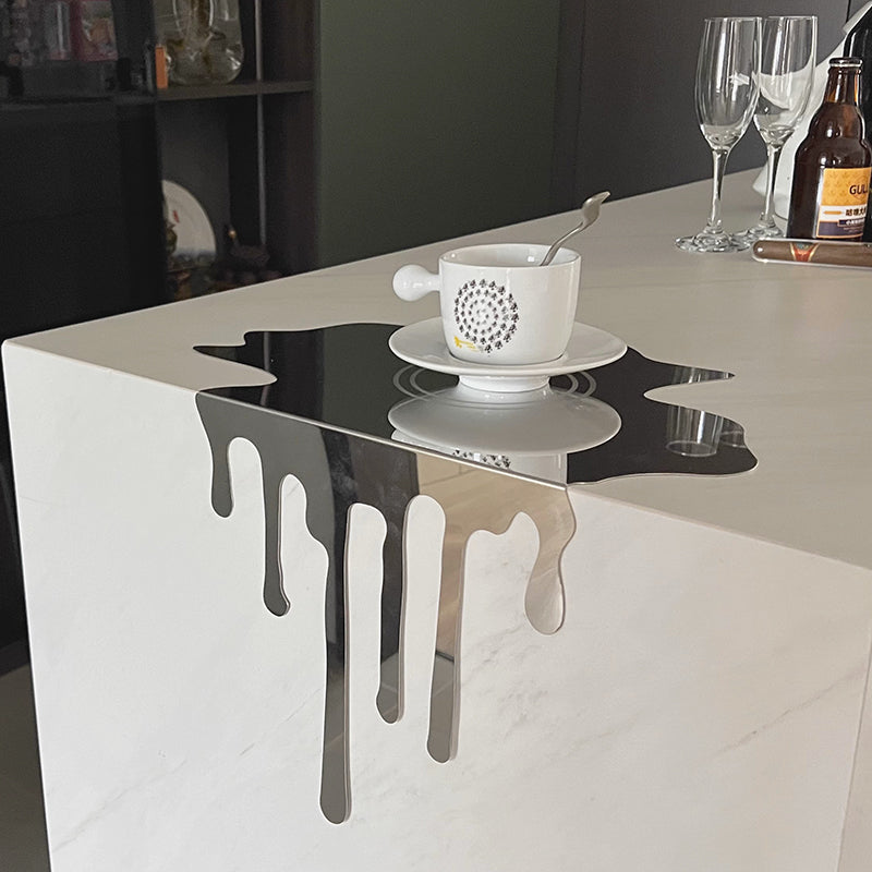 Liquid Illusion – Stainless Steel Drip Sculpture Veyra