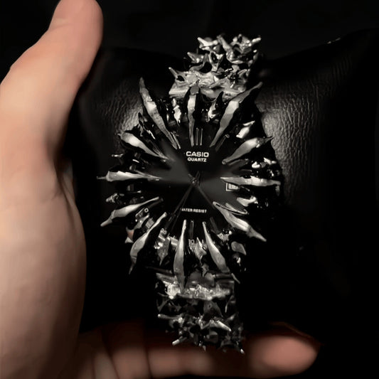 Dragon Fang Spiked Quartz Watch – Handmade Gothic Edition Original Design