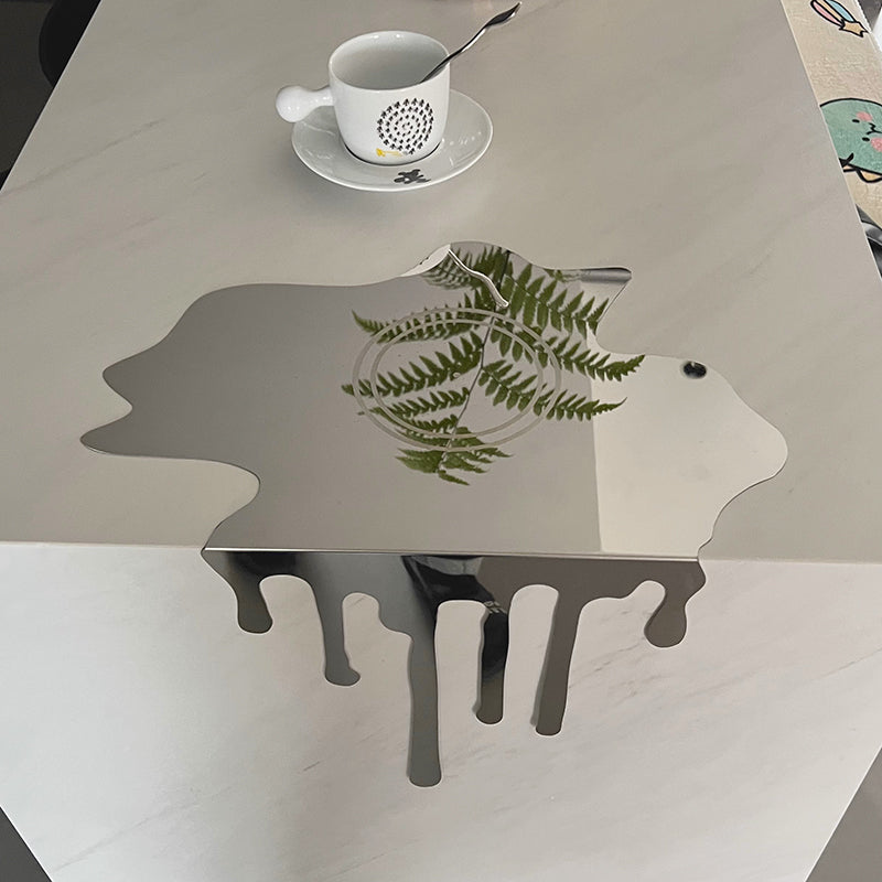 Liquid Illusion – Stainless Steel Drip Sculpture Veyra