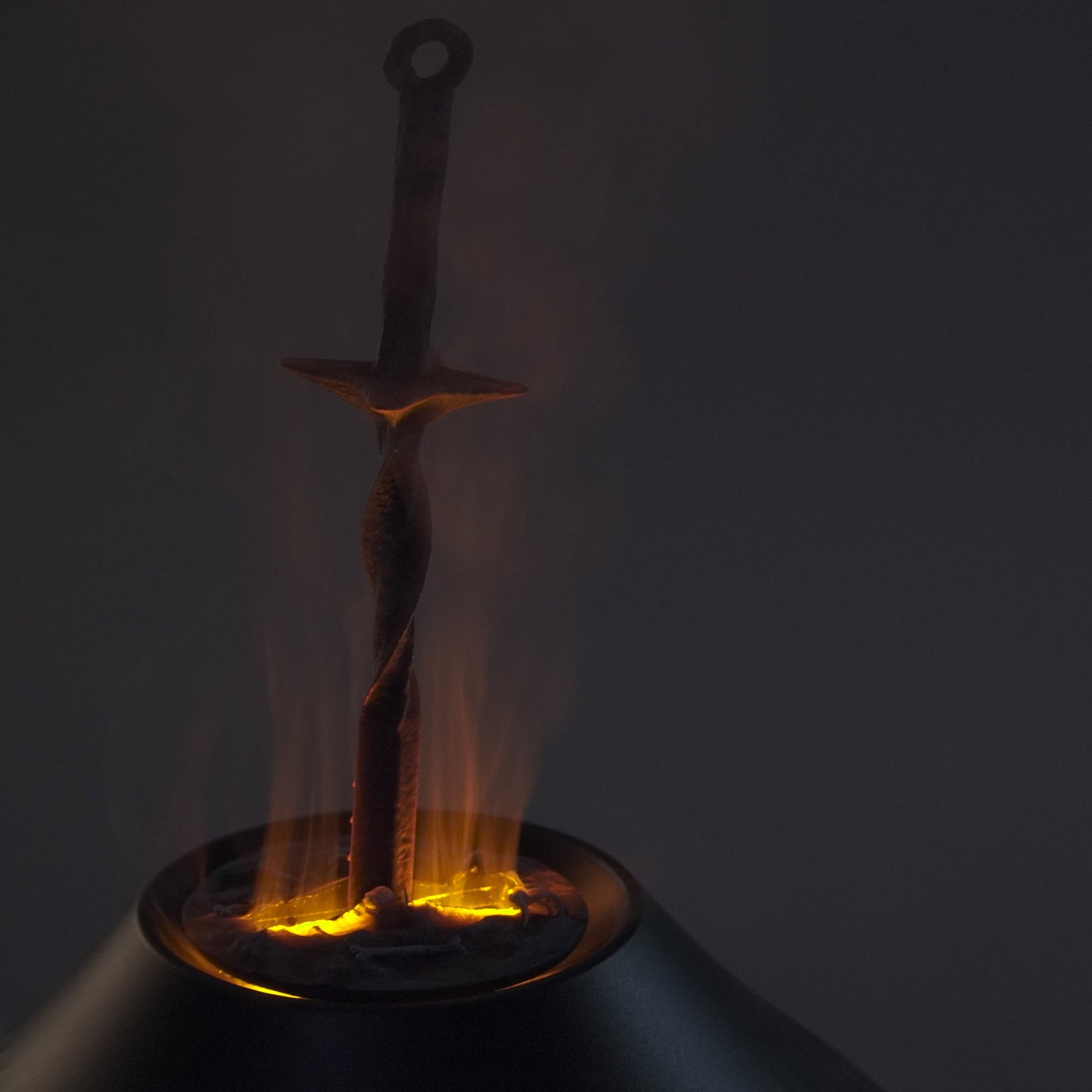 Coiled Sword Bonfire USB Humidifier & Lamp Veyra