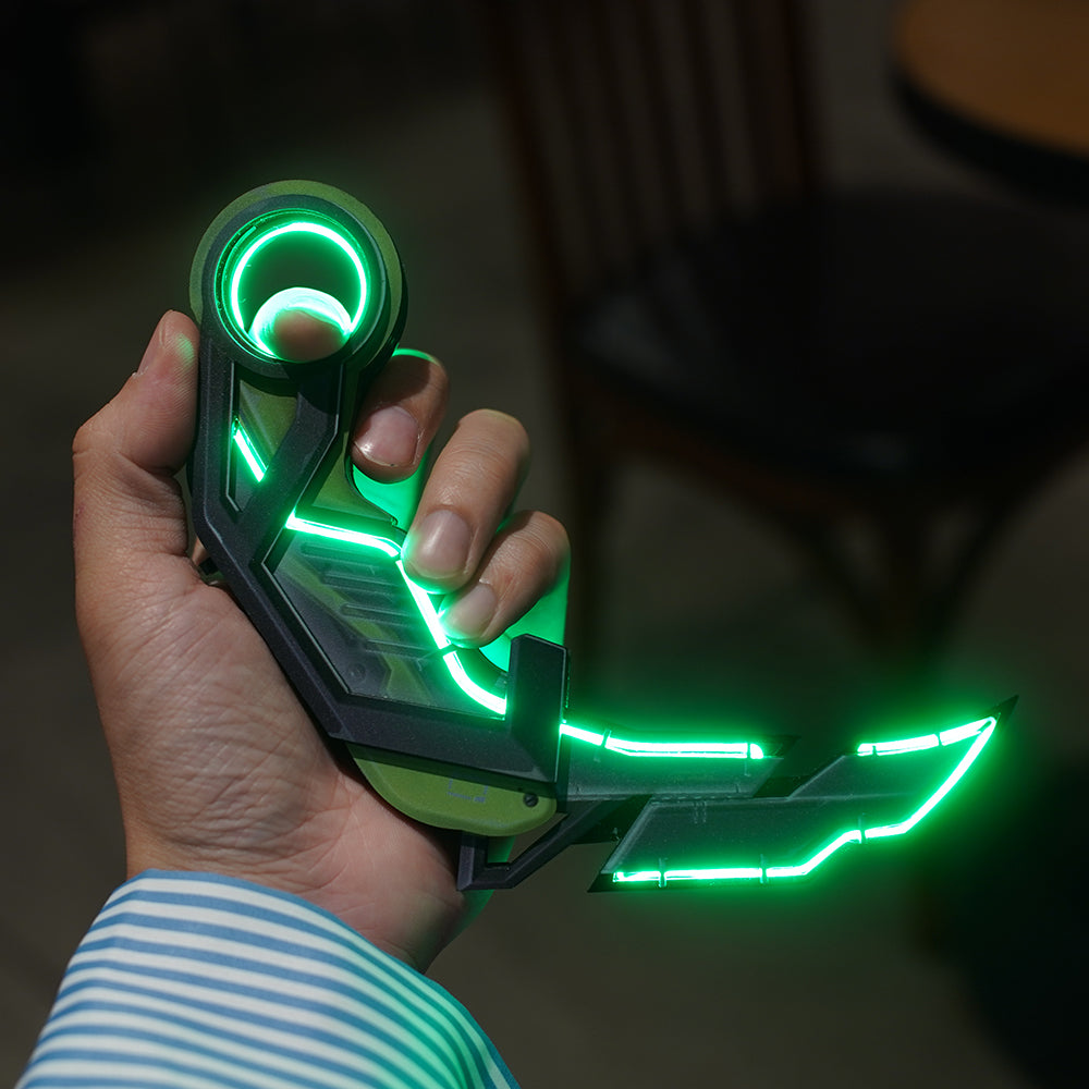 RGX Claw Blade Prop – Valorant-Inspired Illuminated Knife Model Original Design