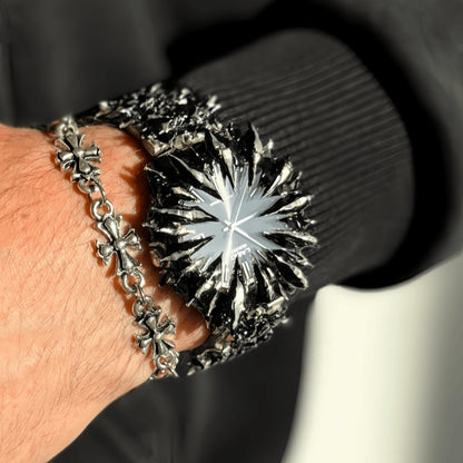 Dragon Fang Spiked Quartz Watch – Handmade Gothic Edition Original Design