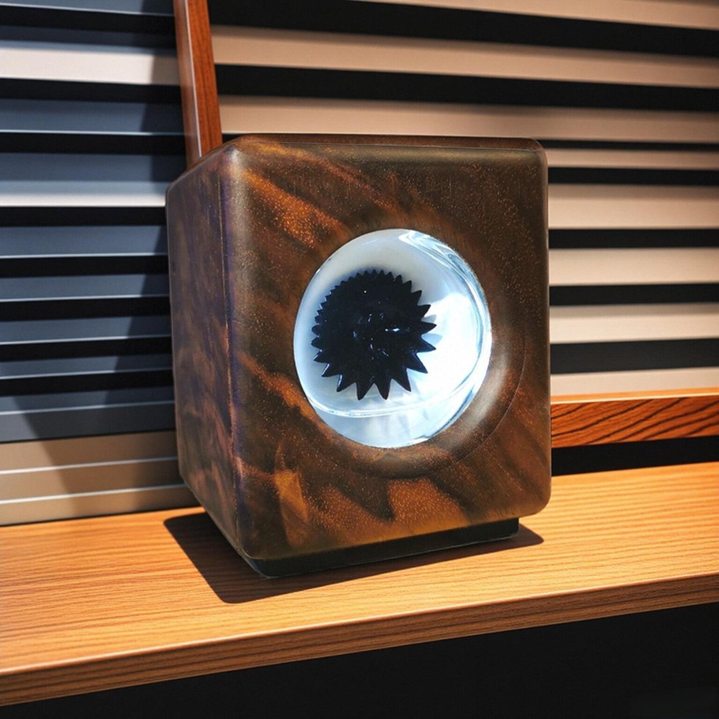 Aurora Flux Lamp – Handmade Walnut Ferrofluid Sound Visualizer Original Design