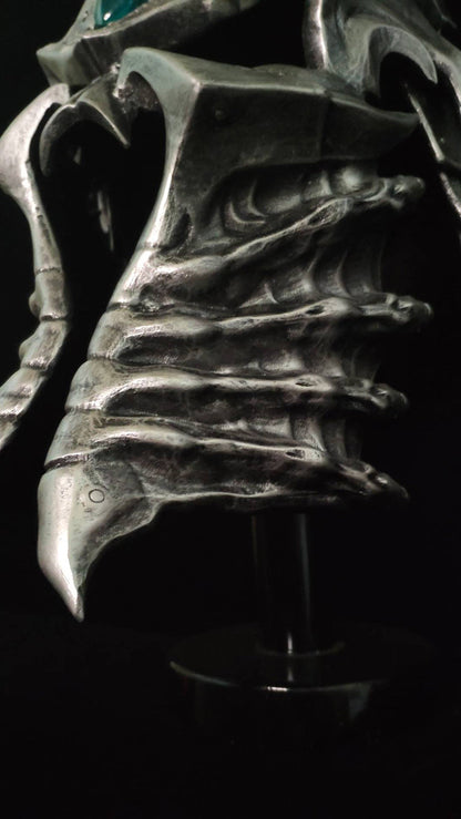 Lich King Frostmourne Helm 2.0 – Full-Scale Replica Veyra