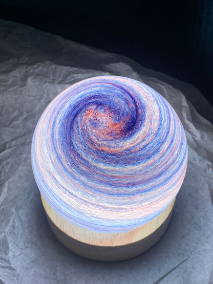 Cosmic Glow Crystal Sphere Lamp – Galaxy-Inspired Night Light Veyra