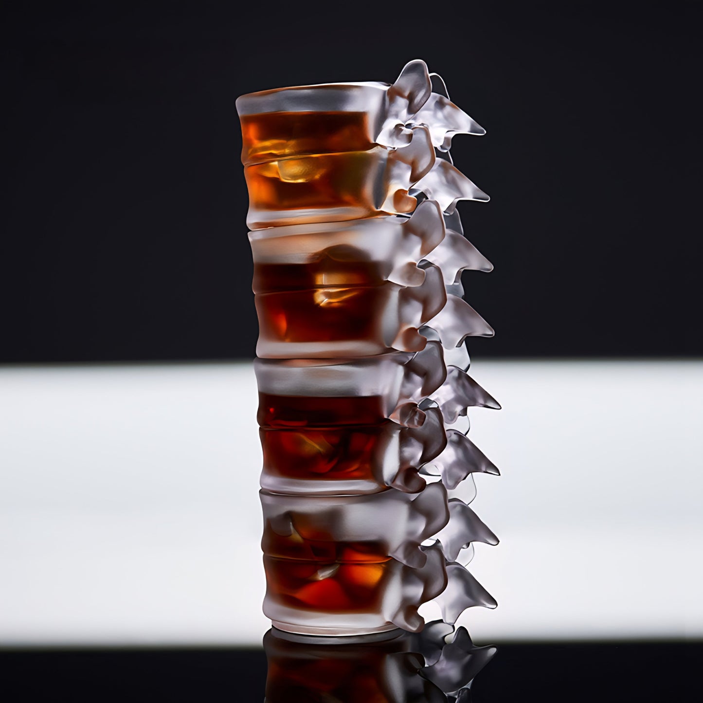 Crystal Spine Whiskey Glass – Handmade Vertebrae-Inspired Design Veyra