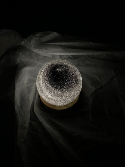 Cosmic Glow Crystal Sphere Lamp – Galaxy-Inspired Night Light Veyra