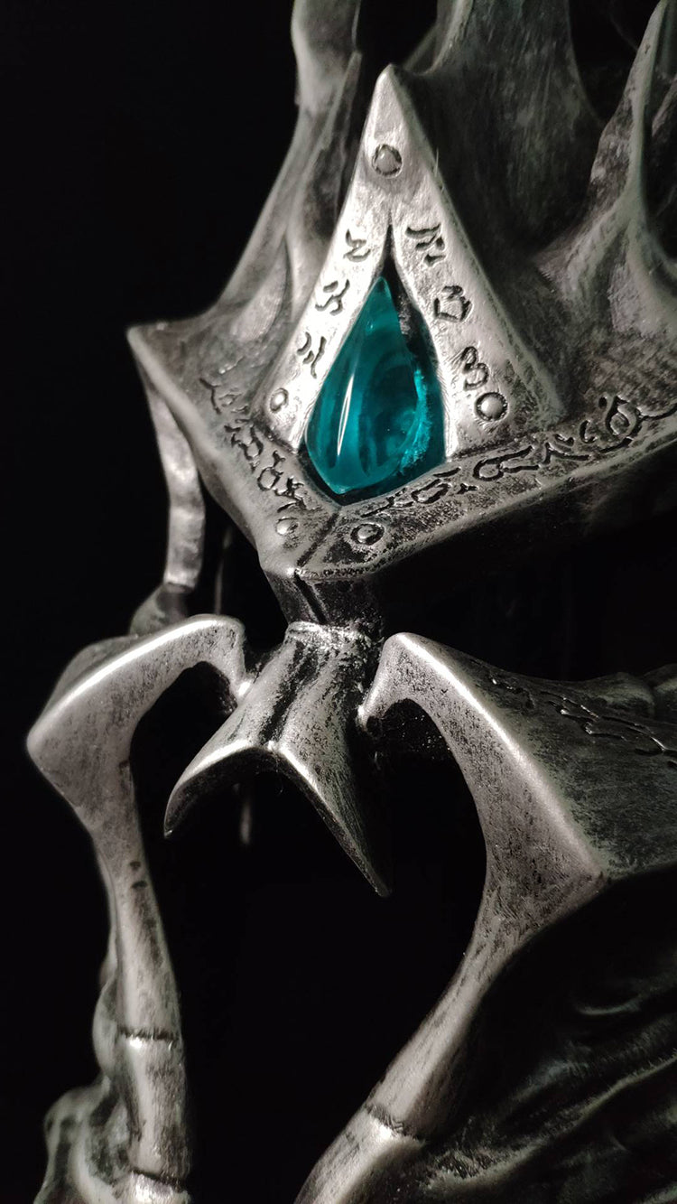Lich King Frostmourne Helm 2.0 – Full-Scale Replica Veyra