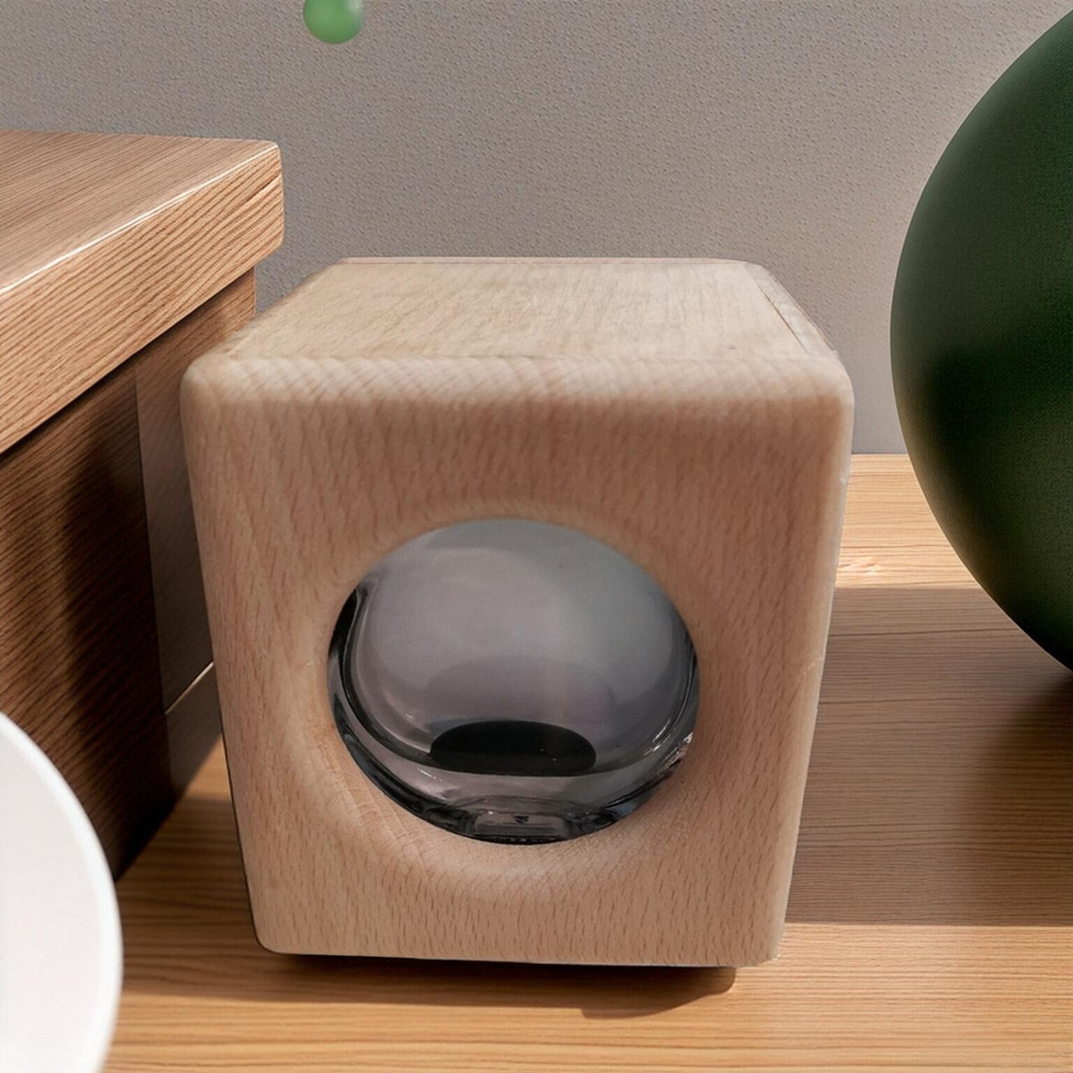Aurora Flux Lamp – Handmade Walnut Ferrofluid Sound Visualizer Original Design