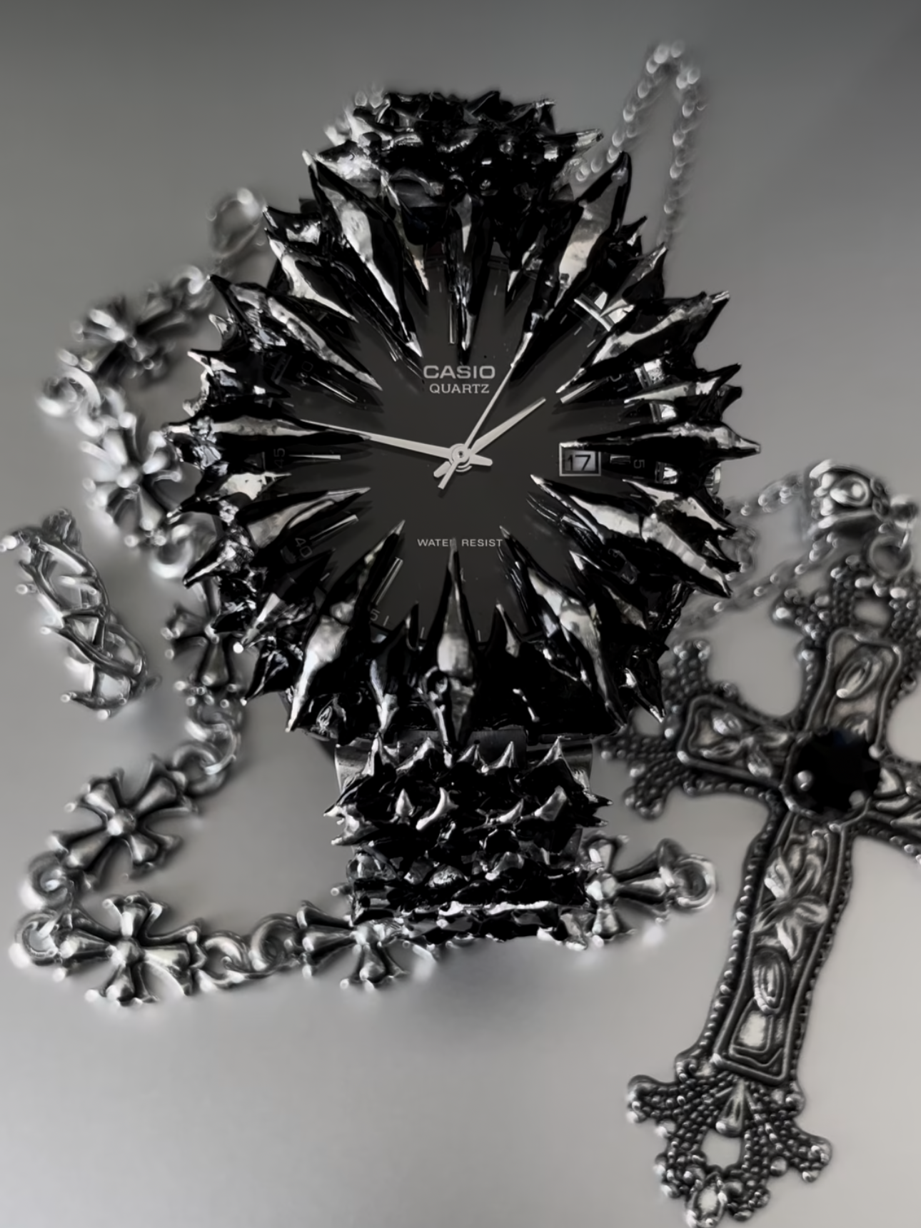 Dragon Fang Spiked Quartz Watch – Handmade Gothic Edition Original Design