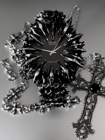 Dragon Fang Spiked Quartz Watch – Handmade Gothic Edition Original Design