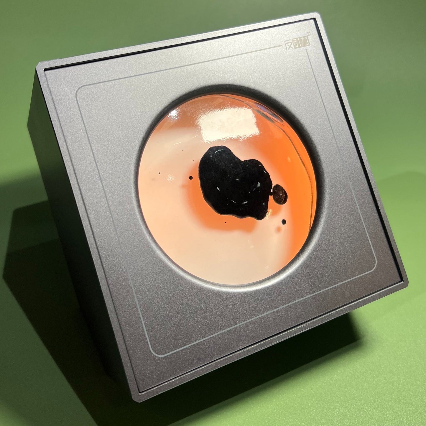 Magneto Rhythm Lamp – Ferrofluid Sound Reactive Desk Light Veyra