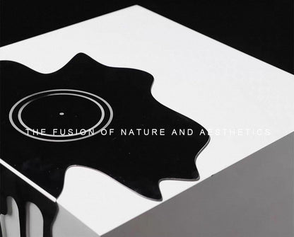 Liquid Illusion – Stainless Steel Drip Sculpture Veyra
