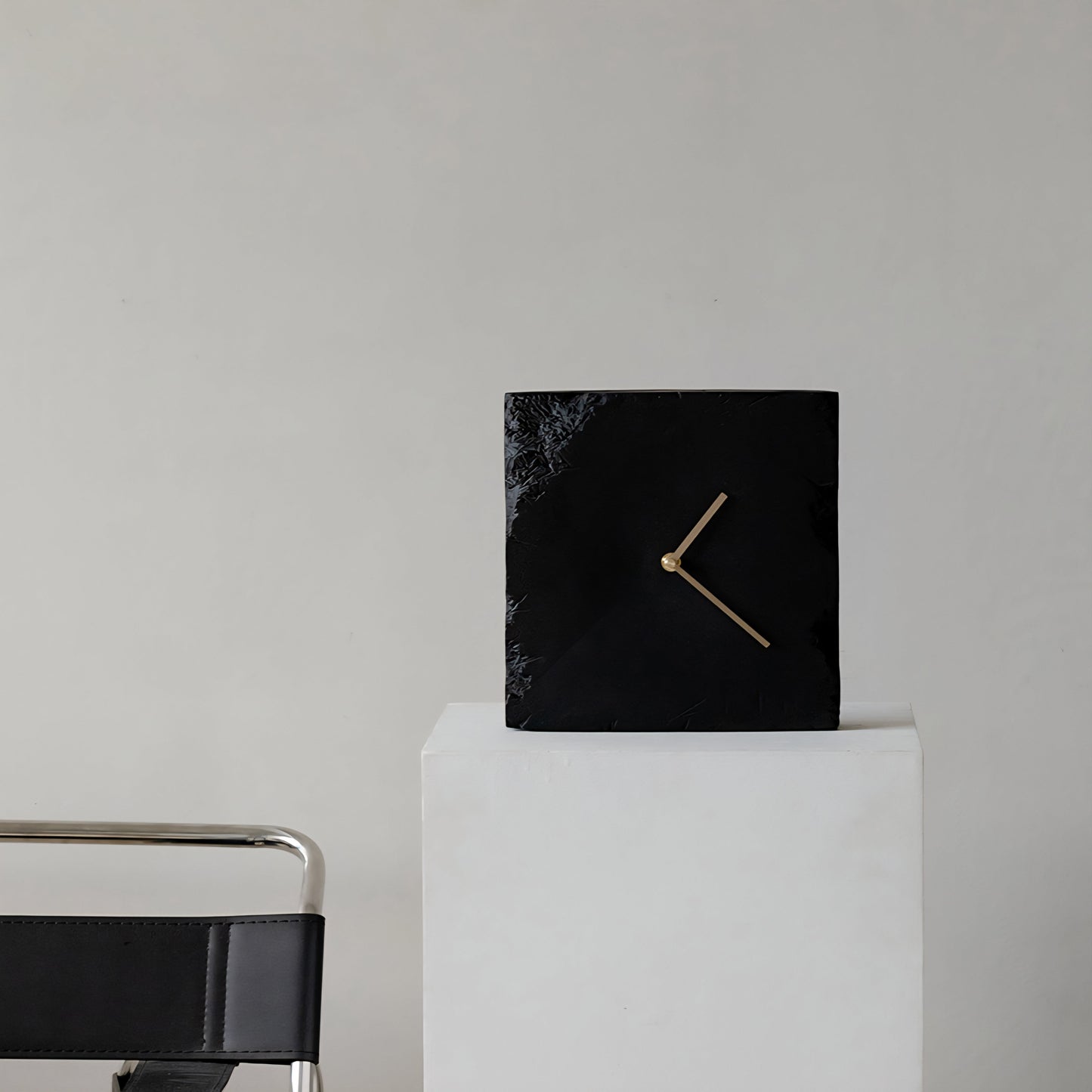 Wabi-Sabi Stone Clock – Minimalist Broken Edge Resin Desk Clock Original Design