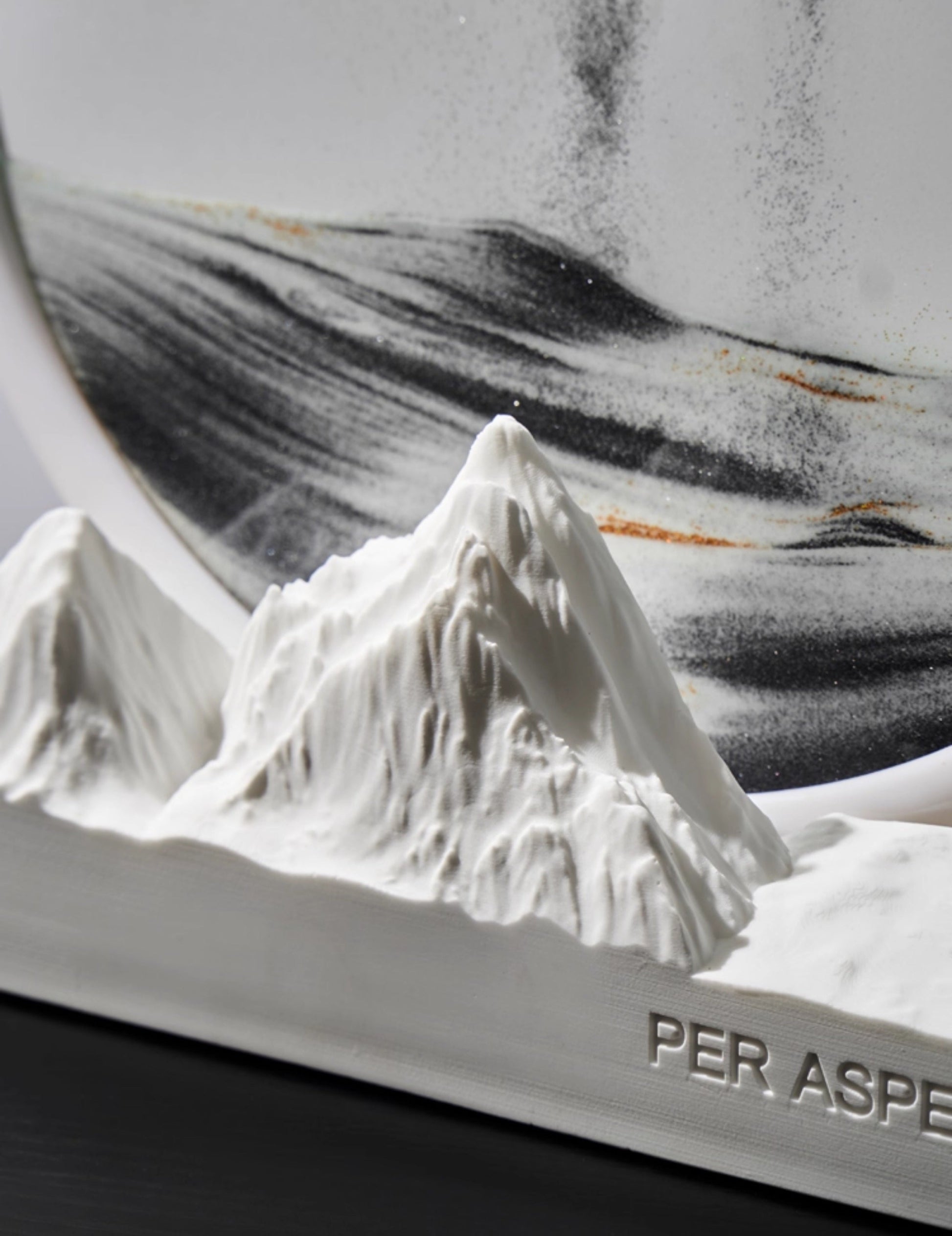 Aurora Sandscape Diffuser Lamp Veyra