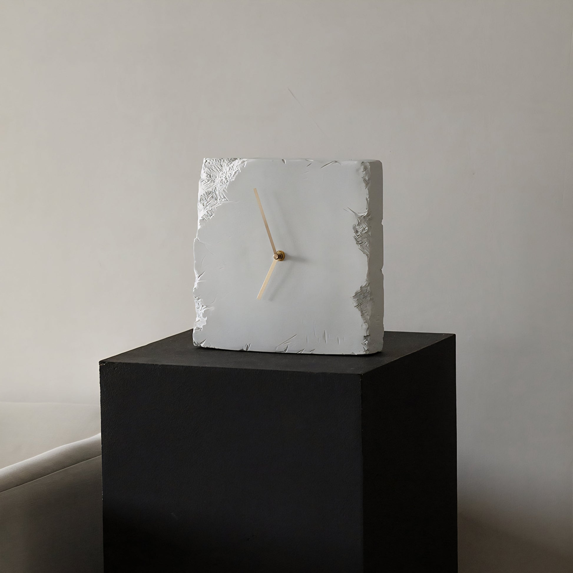 Wabi-Sabi Stone Clock – Minimalist Broken Edge Resin Desk Clock Original Design